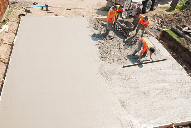 Best Concrete Flooring Contractor  in Crystal Lake, CT